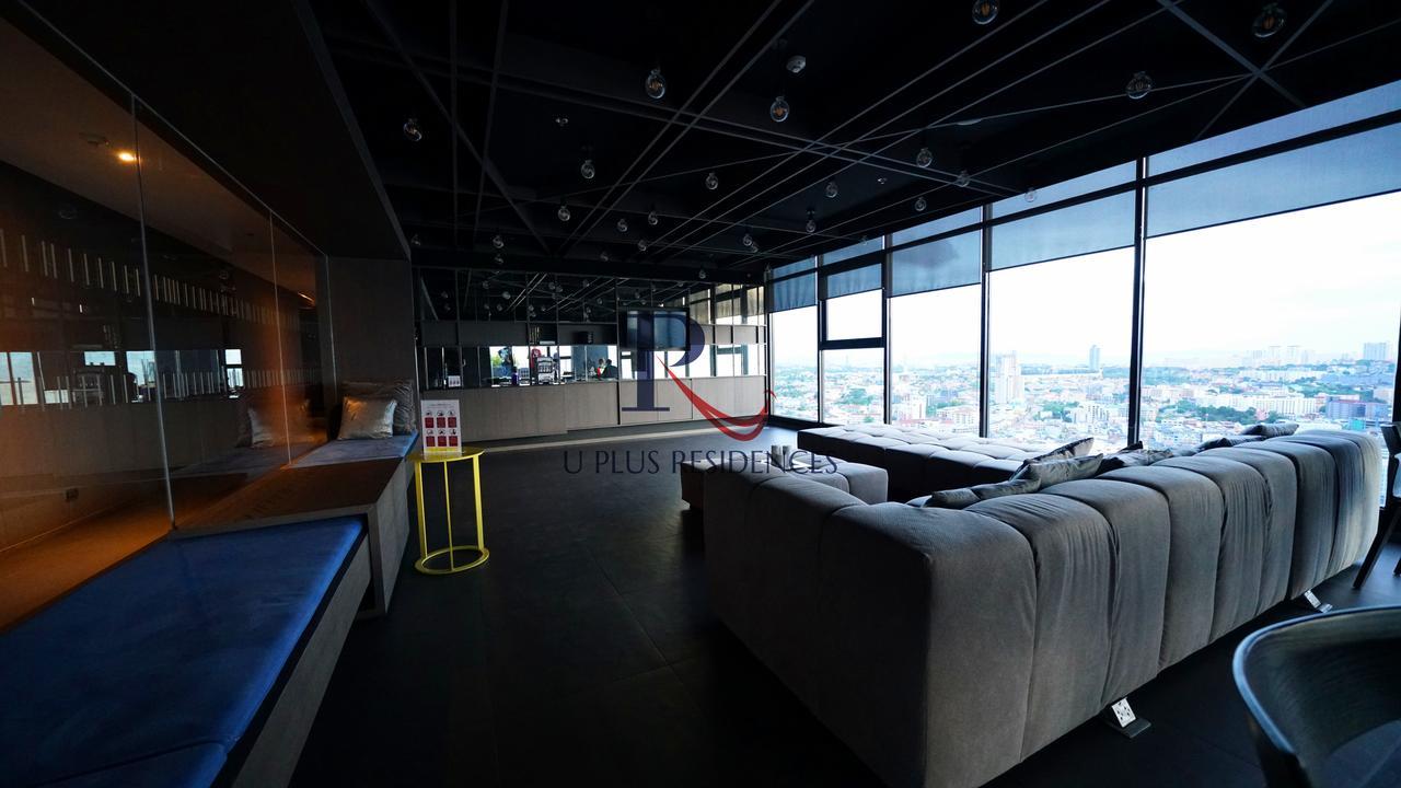 The Base Pattaya Apartment Bagian luar foto