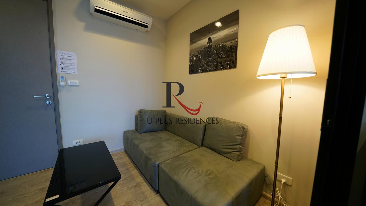 The Base Pattaya Apartment Bagian luar foto