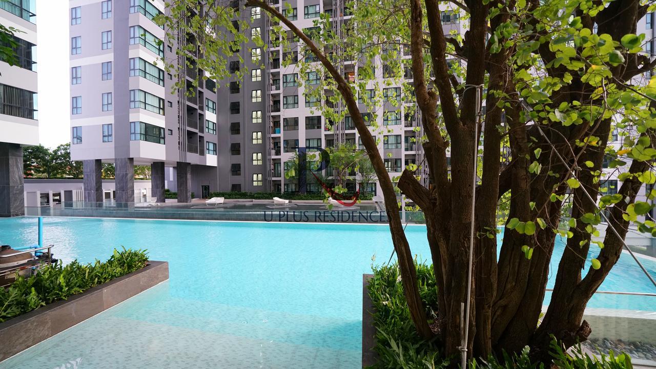 The Base Pattaya Apartment Bagian luar foto
