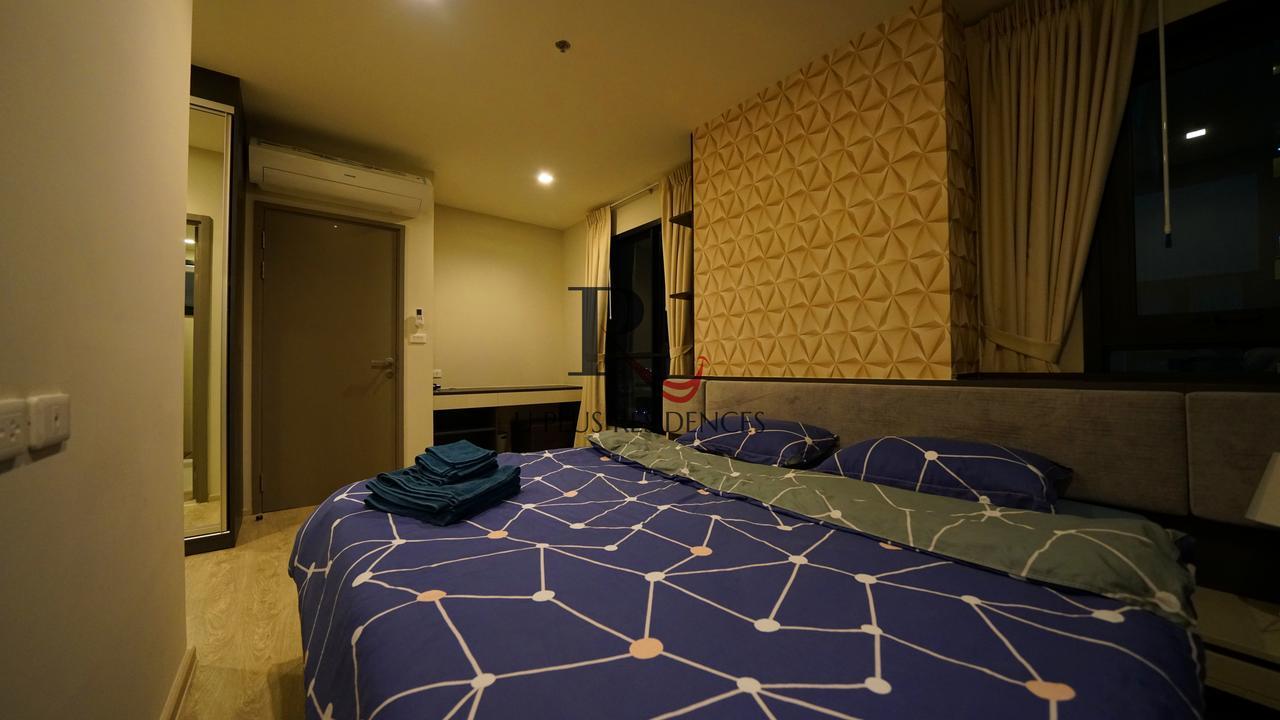 The Base Pattaya Apartment Bagian luar foto