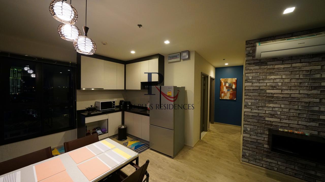 The Base Pattaya Apartment Bagian luar foto