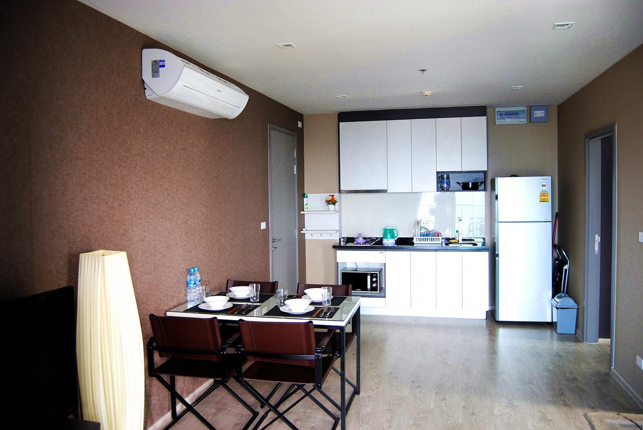 The Base Pattaya Apartment Bagian luar foto