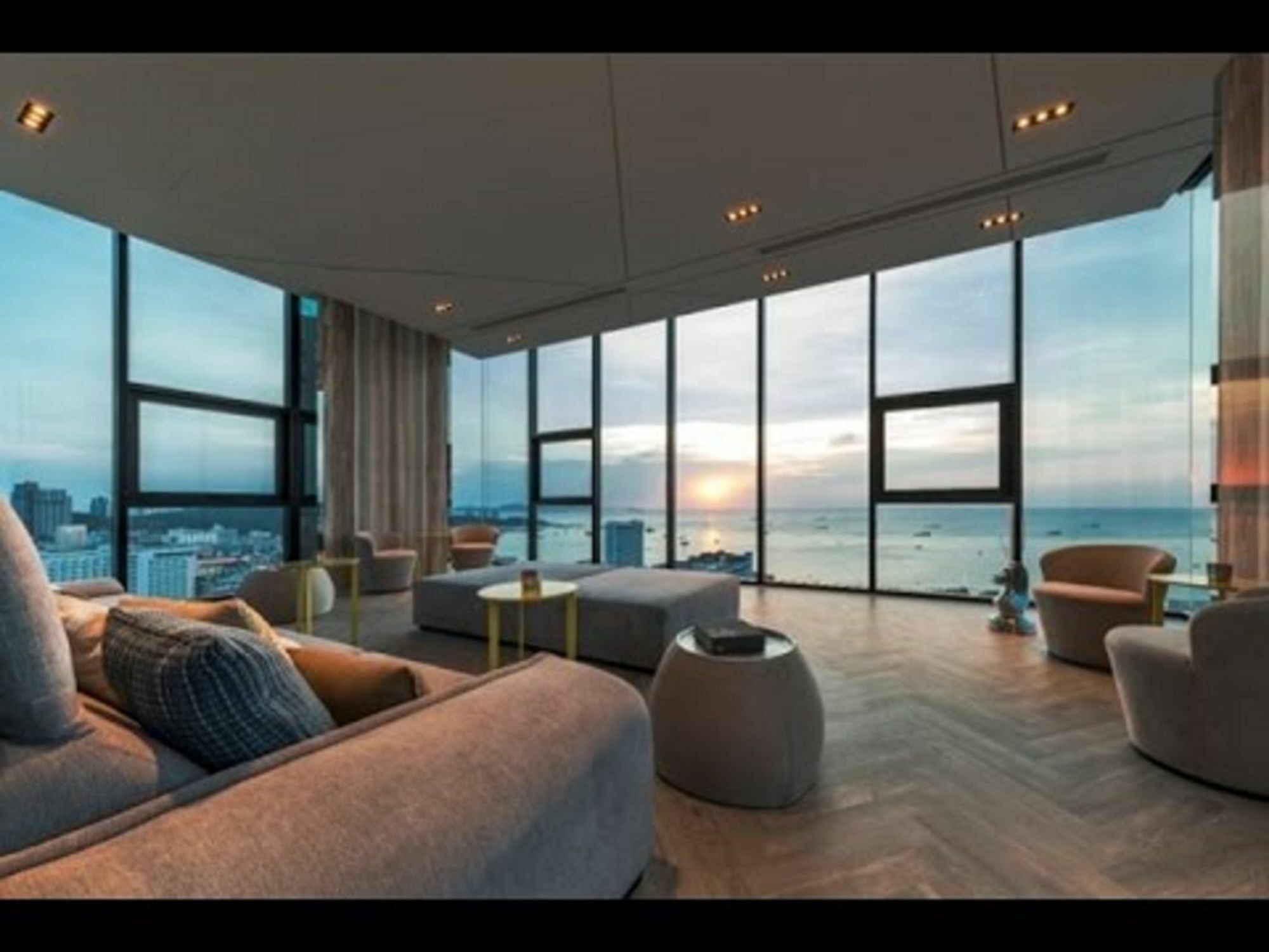 The Base Pattaya Apartment Bagian luar foto